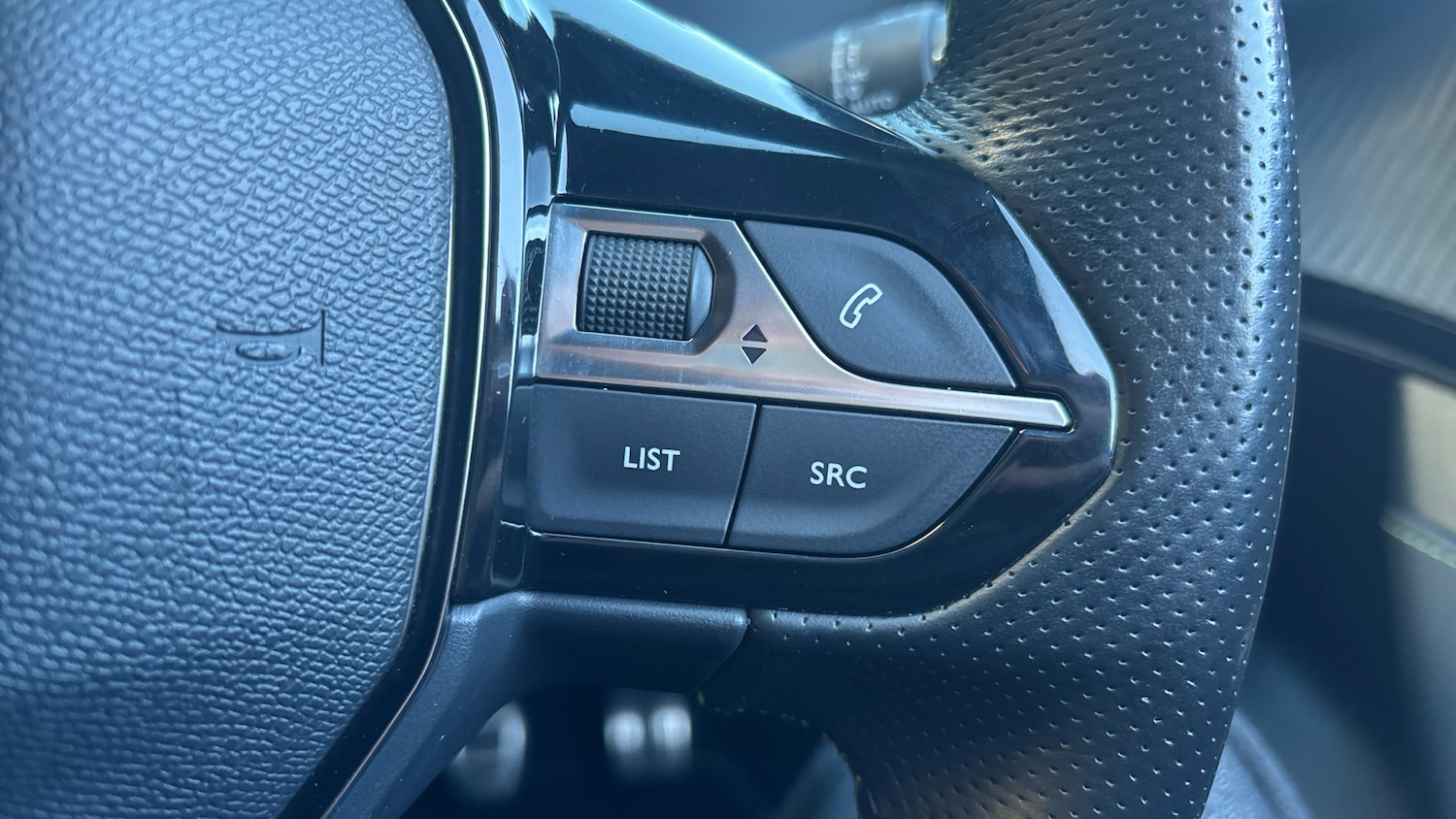 Used Peugeot 2008 2020 for sale - 77106393: Photo 30