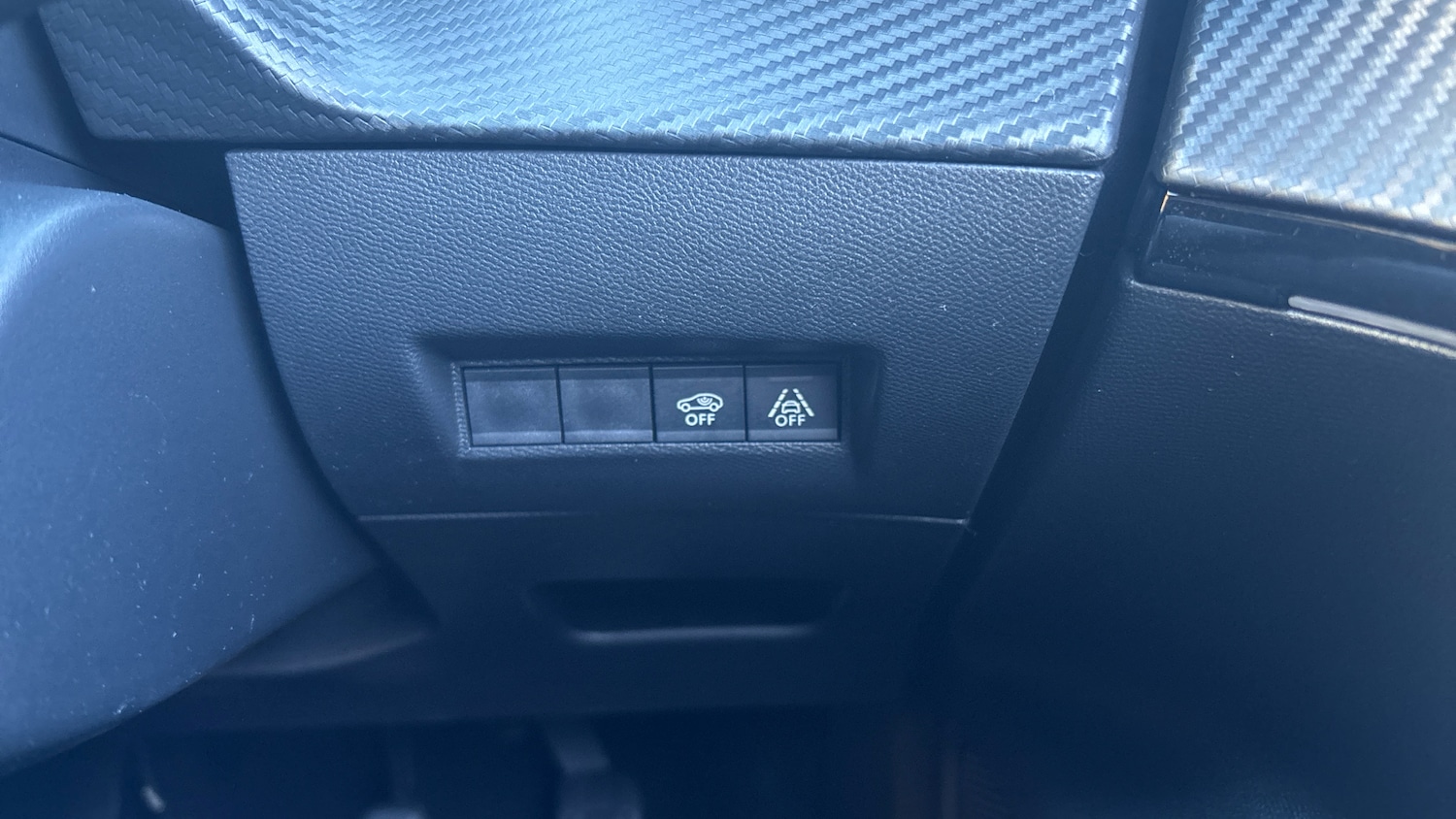 Used Peugeot 2008 2020 for sale - 77106393: Photo 37