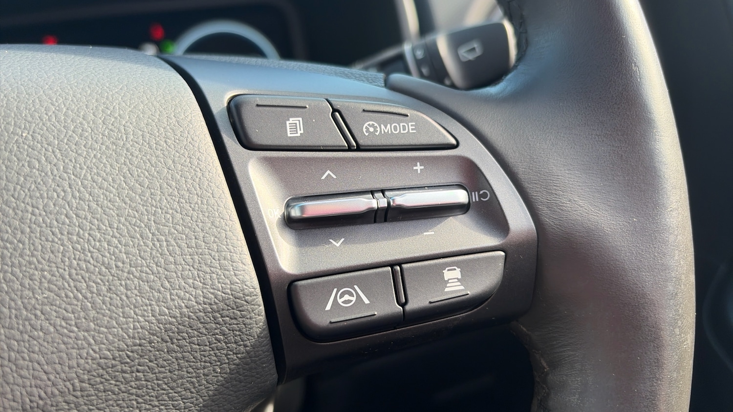 Used Hyundai KONA 2022 for sale - 76366851: Photo 32