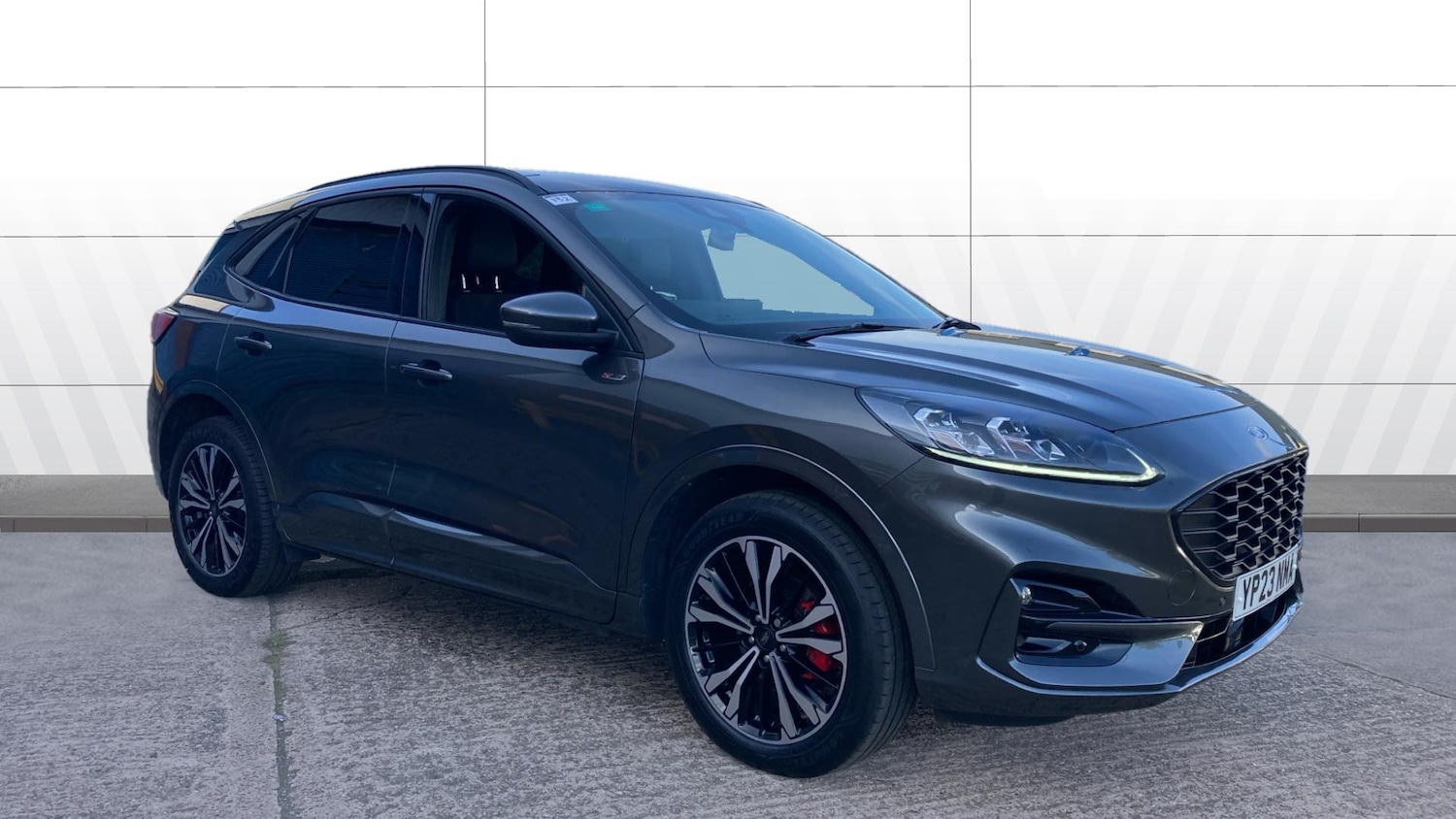 Used Ford Kuga 2023 for sale - 76372260: Photo 1