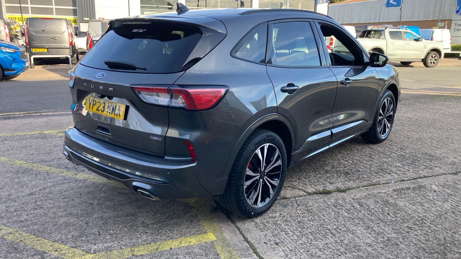 Used Ford Kuga 2023 for sale - 76372260: Photo 26