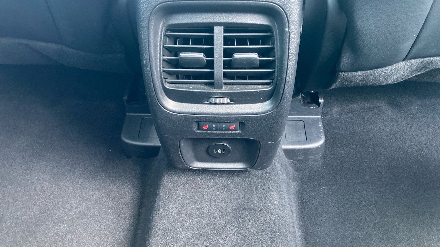 Used Ford Kuga 2023 for sale - 76372260: Photo 27