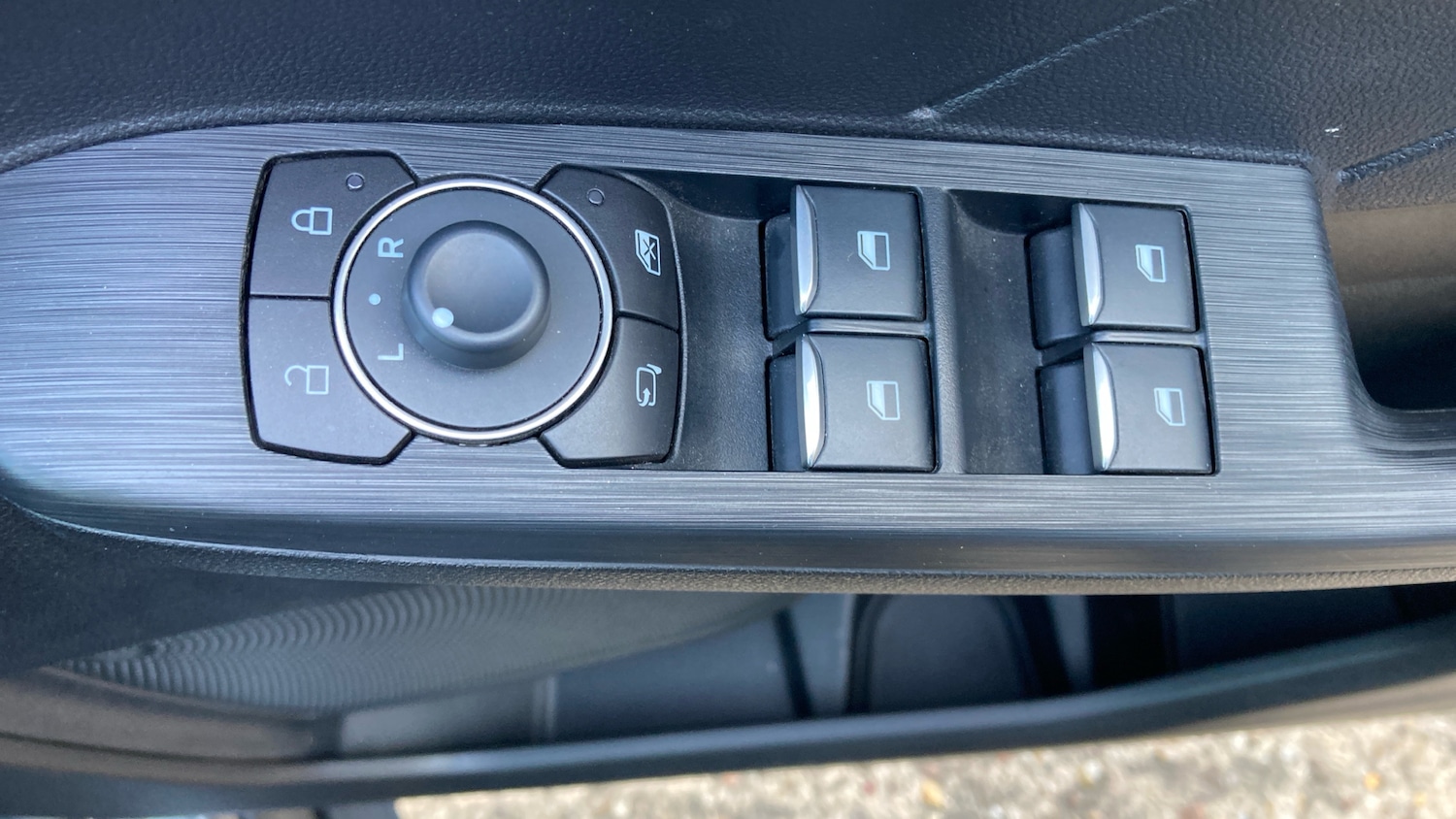 Used Ford Kuga 2023 for sale - 76372260: Photo 29