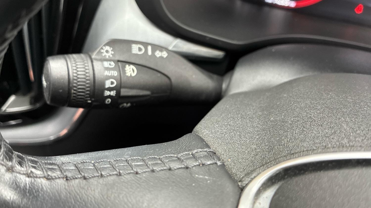 Used Volvo XC60 2020 for sale - 76536505: Photo 29