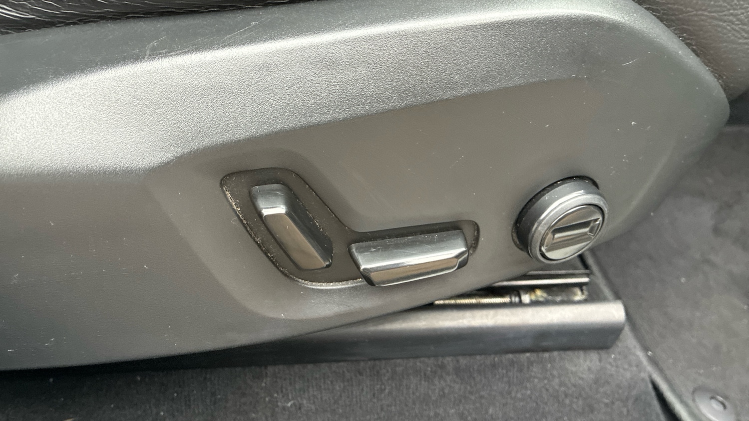 Used Volvo XC60 2020 for sale - 76536505: Photo 36