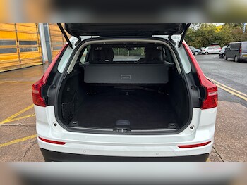 Used Volvo XC60 2020 for sale - 76536505: Photo