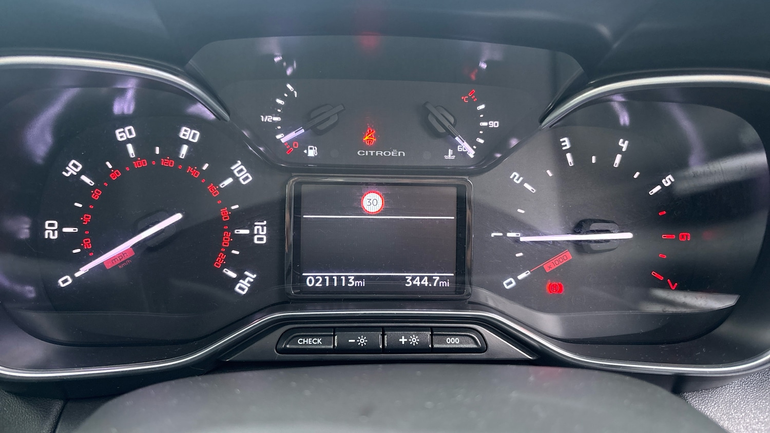 Used Citroen C3 Aircross 2023 for sale - 77432519: Photo 18