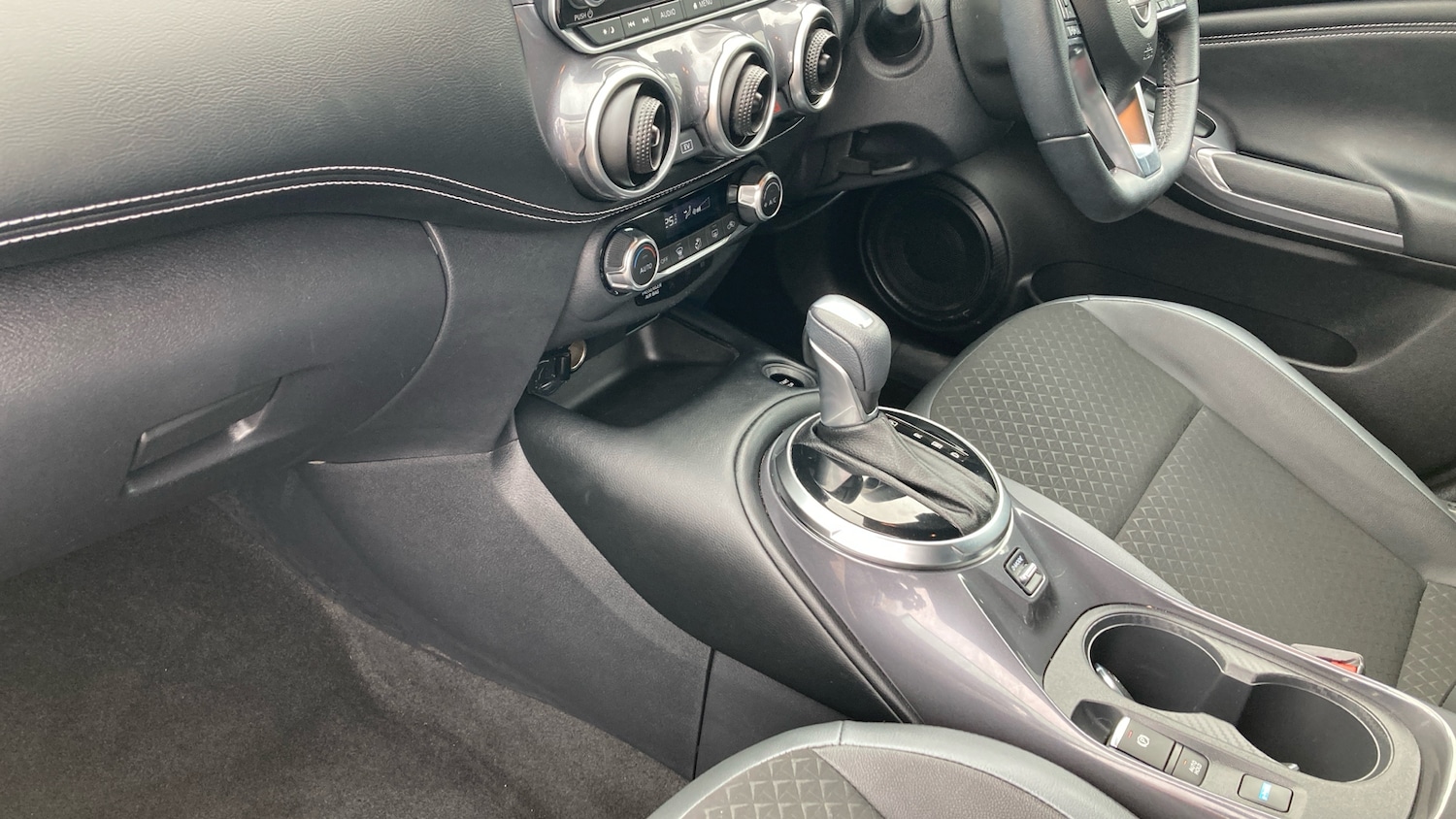 Used Nissan Juke 2023 for sale - 78084336: Photo 13