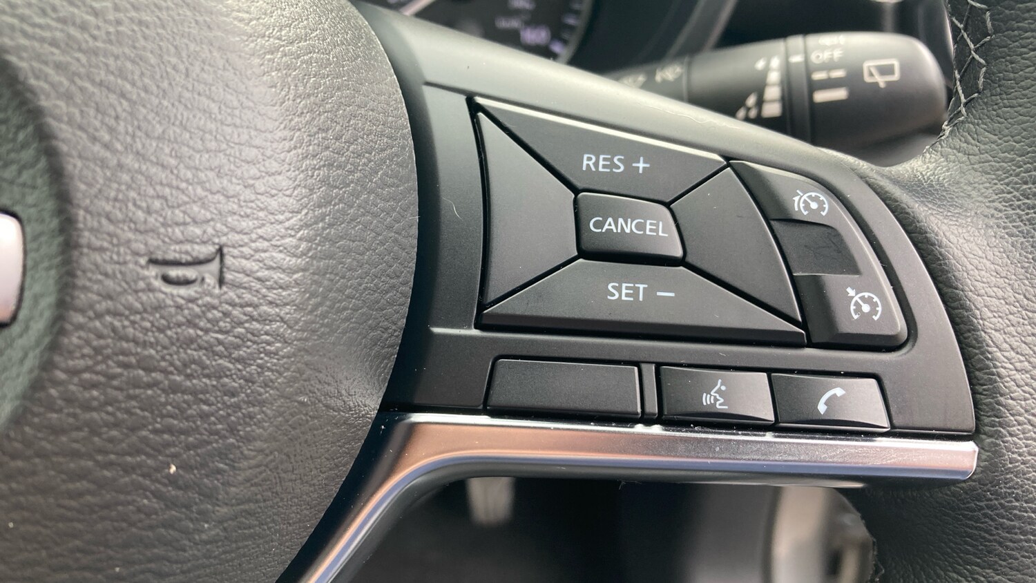 Used Nissan Juke 2023 for sale - 78084336: Photo 30