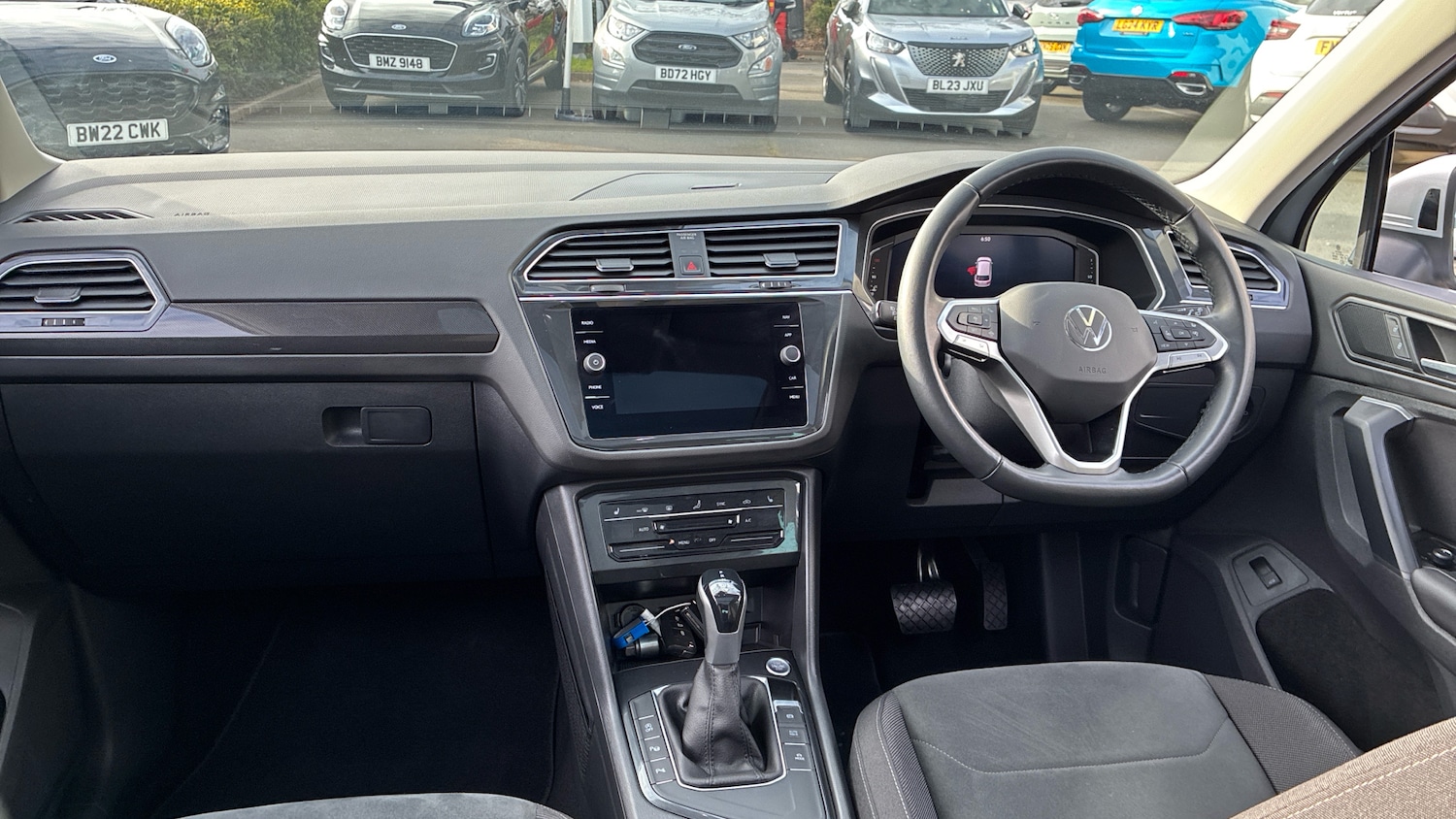 Used Volkswagen Tiguan 2023 for sale - 78080517: Photo 10