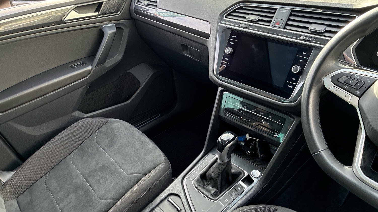 Used Volkswagen Tiguan 2023 for sale - 78080517: Photo 14