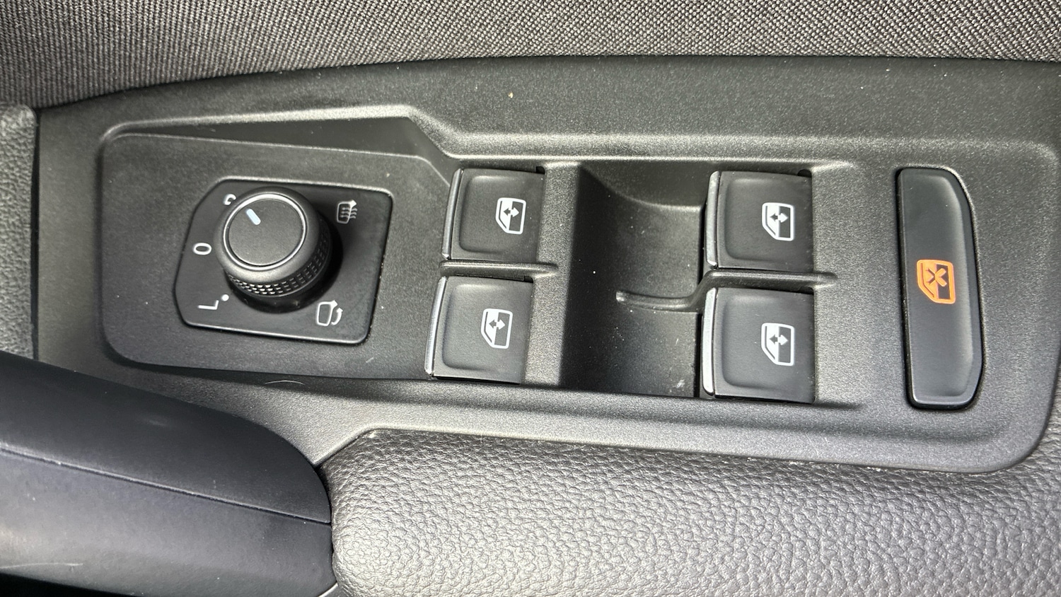 Used Volkswagen Tiguan 2023 for sale - 78080517: Photo 30