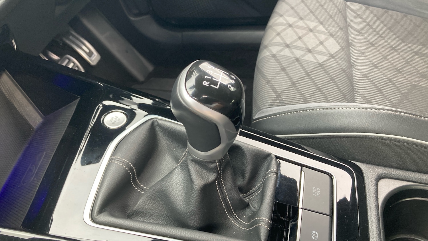 Used Volkswagen Golf 2024 for sale - 76396812: Photo 13