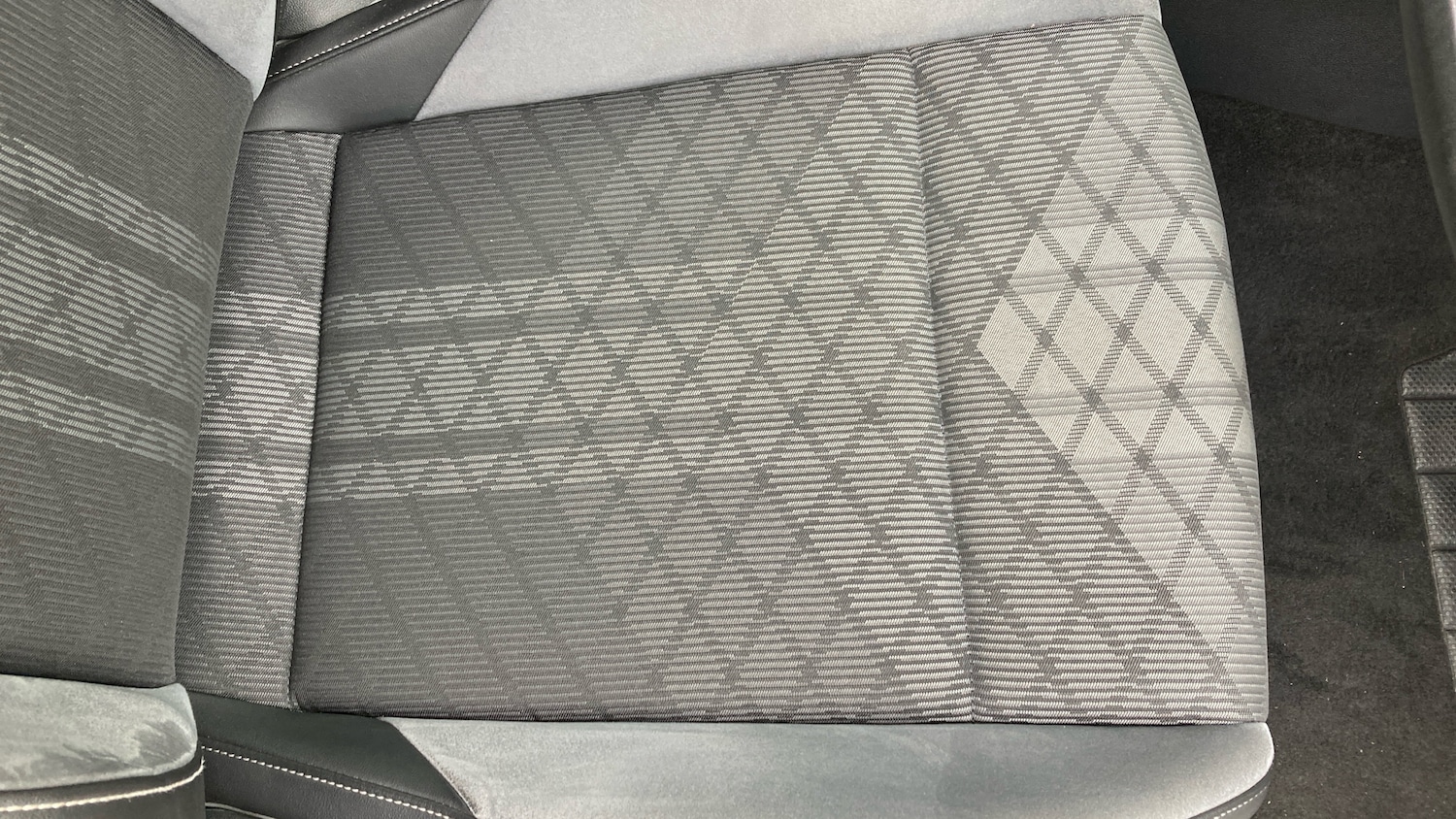 Used Volkswagen Golf 2024 for sale - 76396812: Photo 32