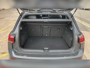 Used Volkswagen Golf 2024 for sale - 76396812: Photo