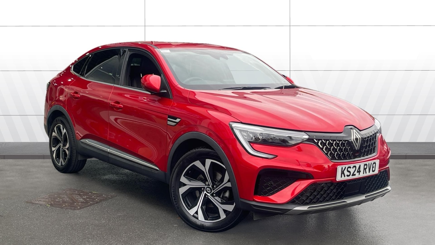 Used Renault Arkana 2024 for sale - 76366940: Photo 1