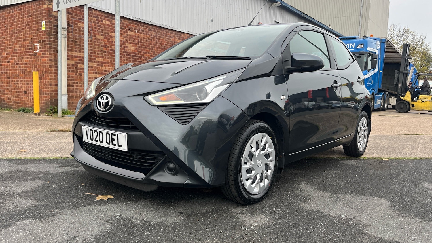 Used Toyota AYGO 2020 for sale - 76415719: Photo 25