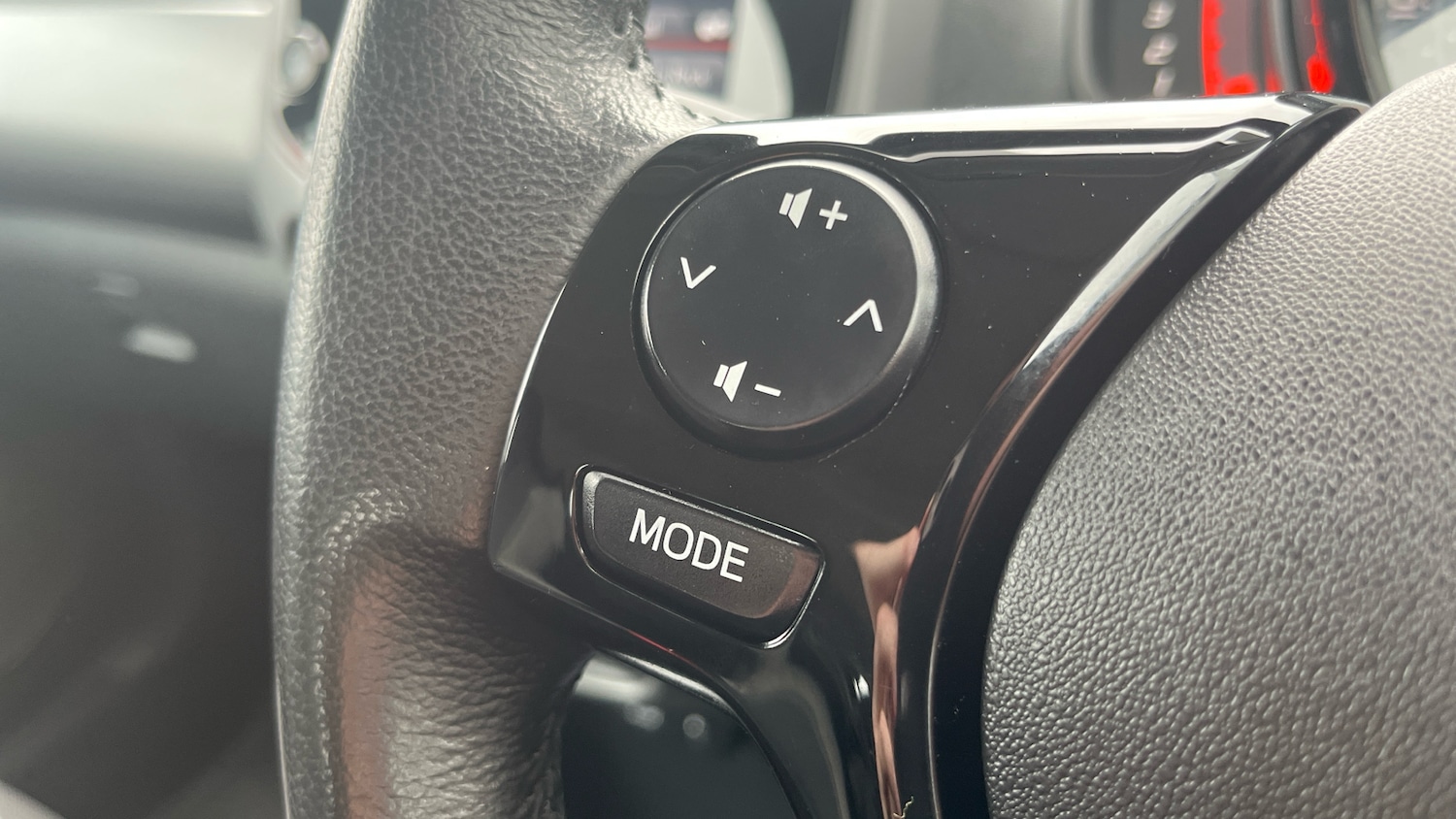 Used Toyota AYGO 2020 for sale - 76415719: Photo 31