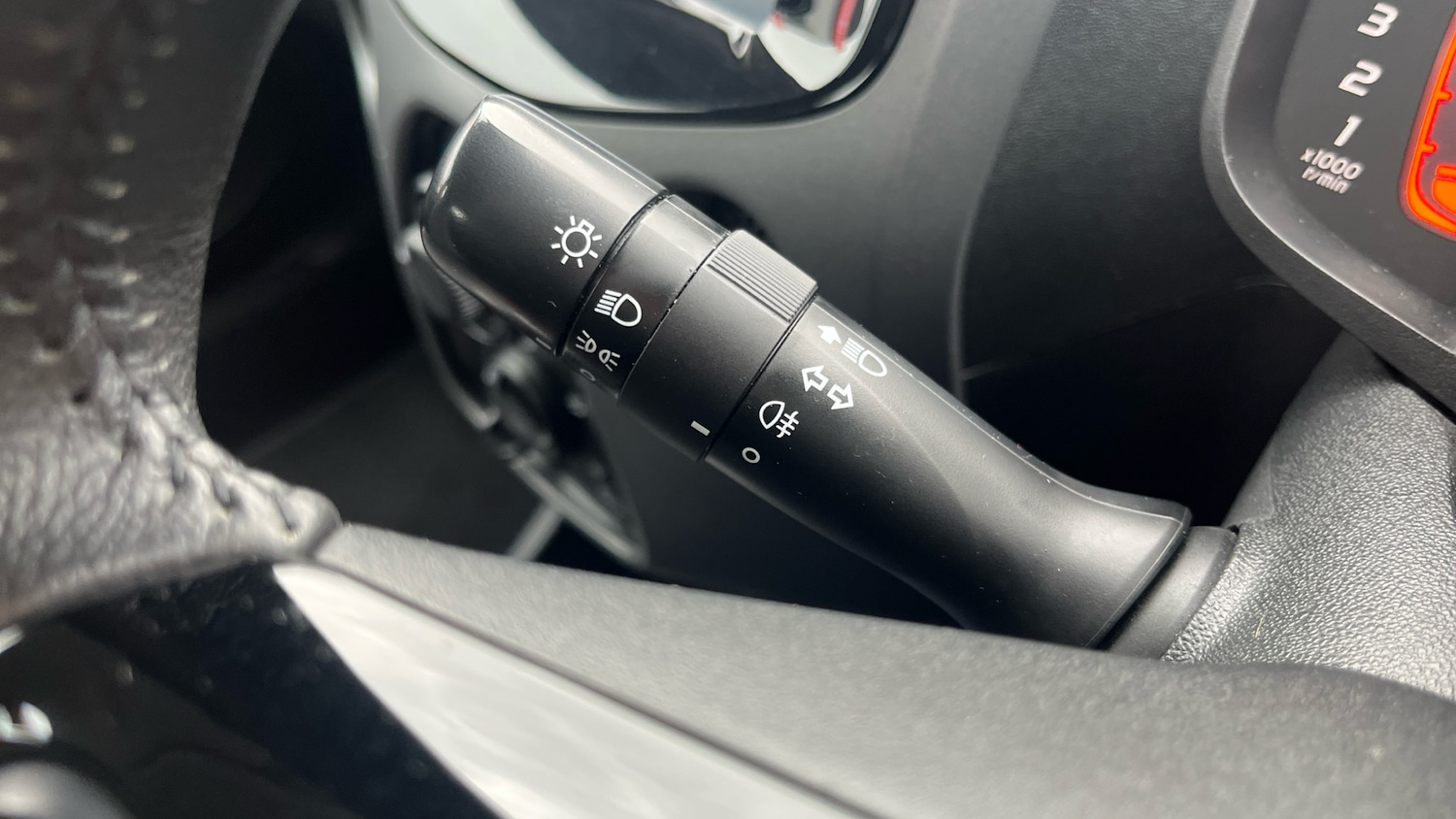 Used Toyota AYGO 2020 for sale - 76415719: Photo 32