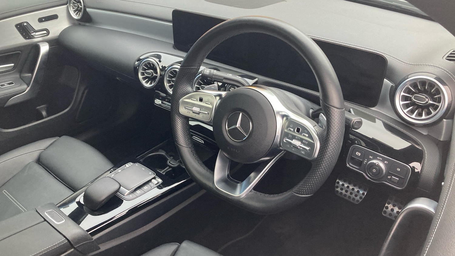 Used Mercedes-Benz CLA 2021 for sale - 76541687: Photo 11