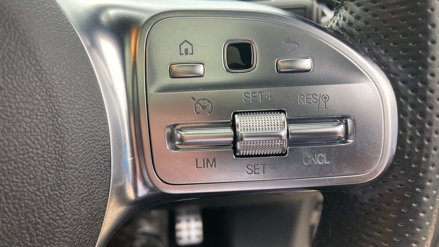 Used Mercedes-Benz CLA 2021 for sale - 76541687: Photo 30