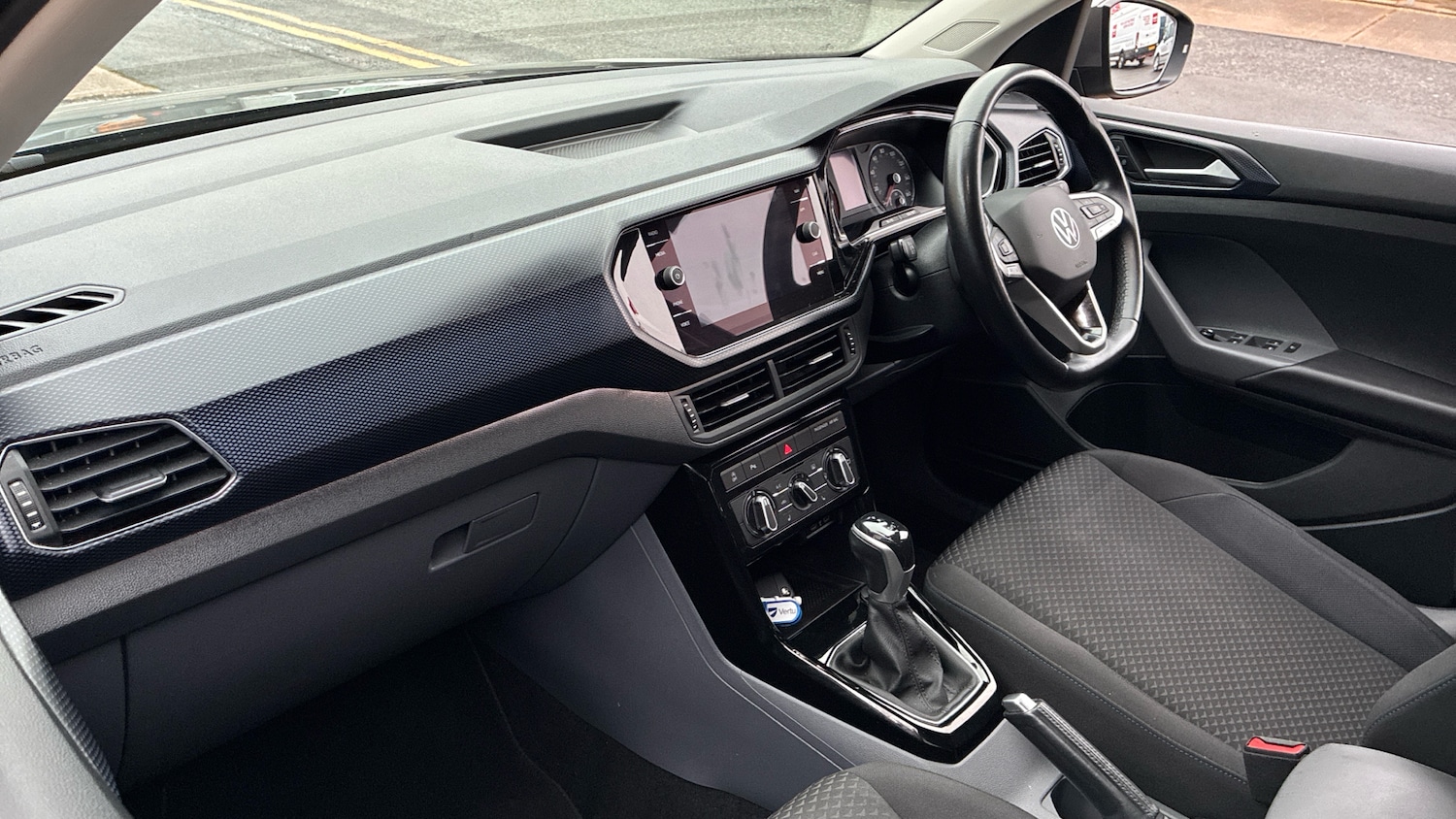 Used Volkswagen T-Cross 2021 for sale - 77248570: Photo 9