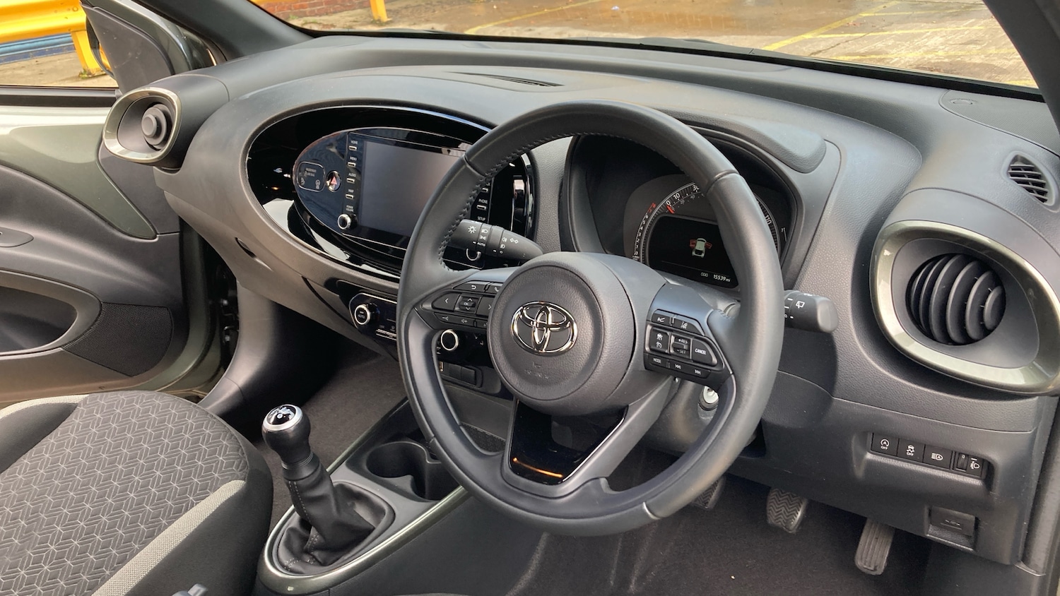 Used Toyota Aygo X 2023 for sale - 76637286: Photo 11