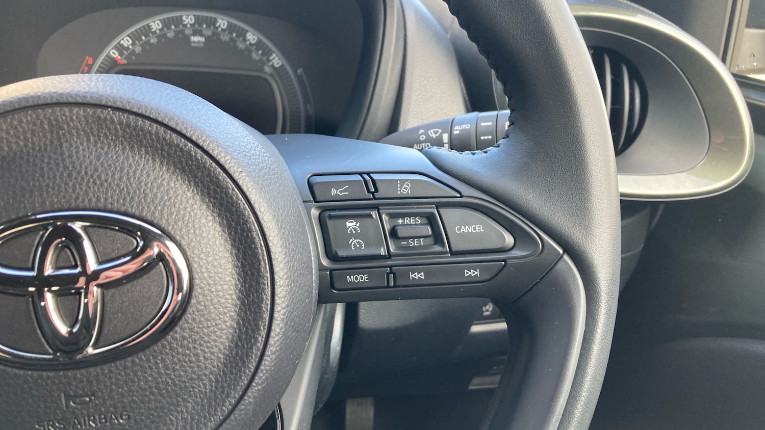 Used Toyota Aygo X 2023 for sale - 76637286: Photo 22