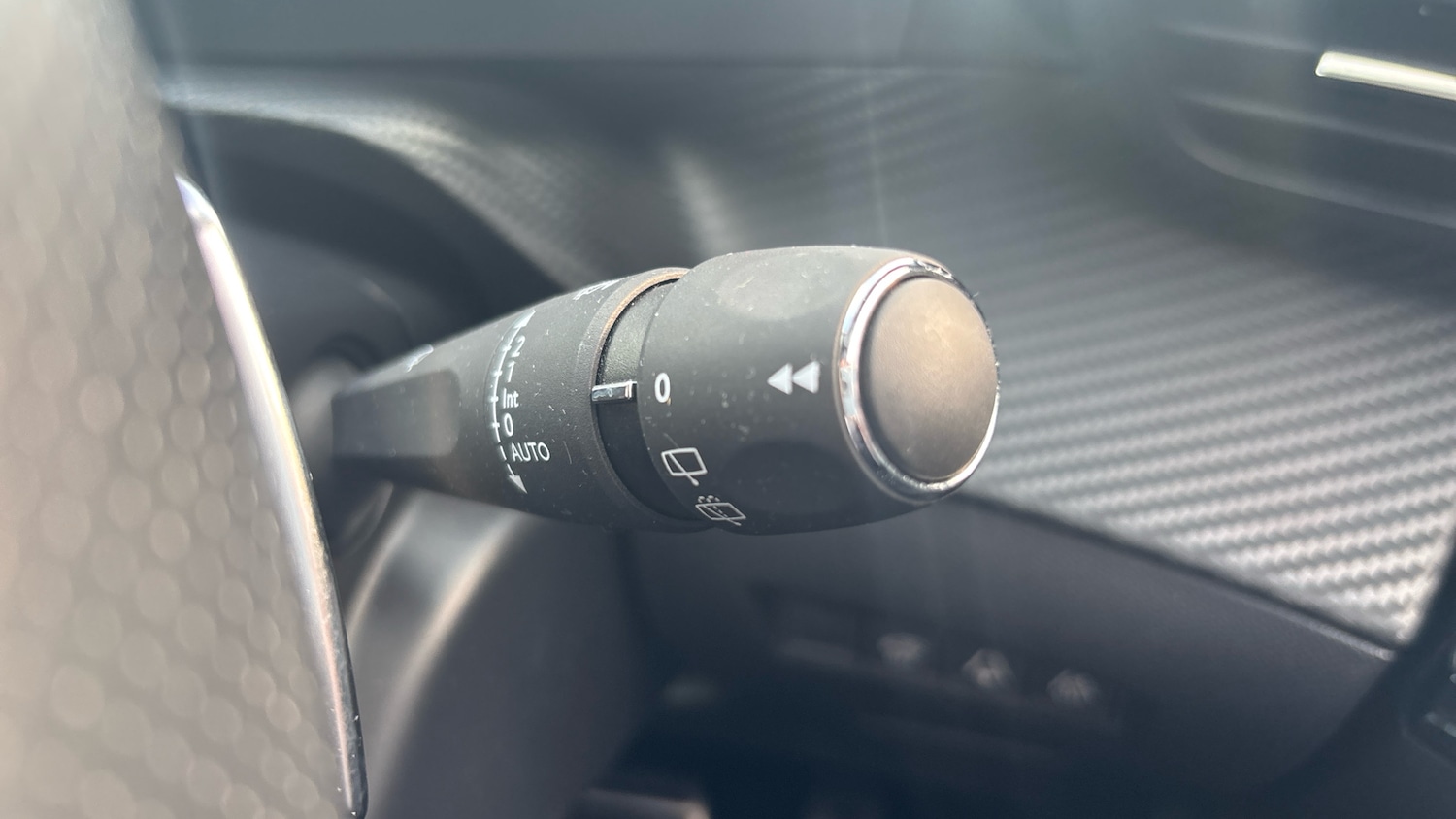 Used Peugeot 2008 2021 for sale - 77761721: Photo 38