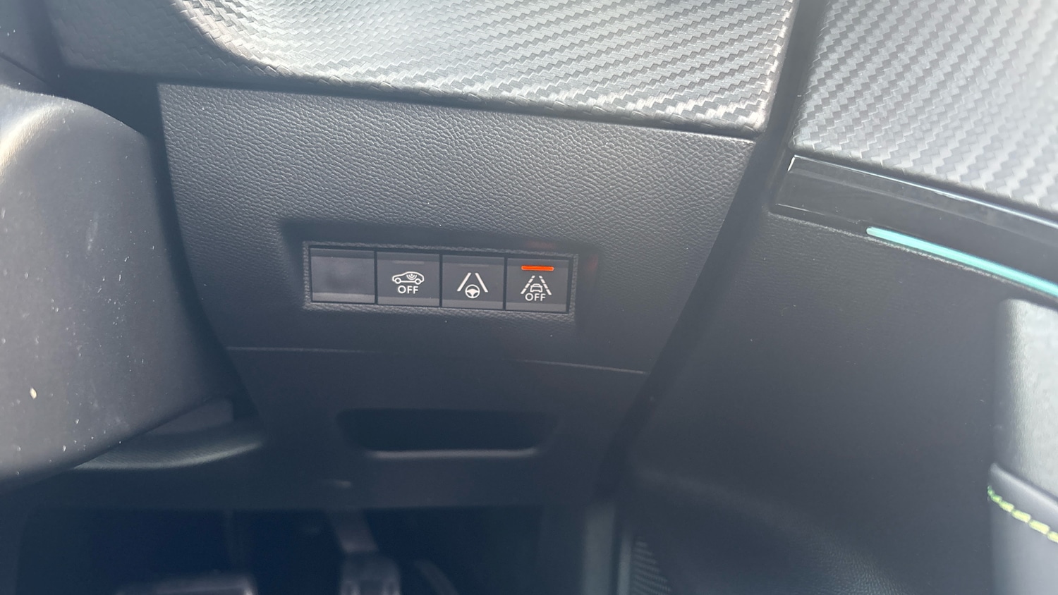 Used Peugeot 2008 2021 for sale - 77761721: Photo 41