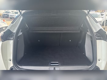 Used Peugeot 2008 2021 for sale - 77761721: Photo