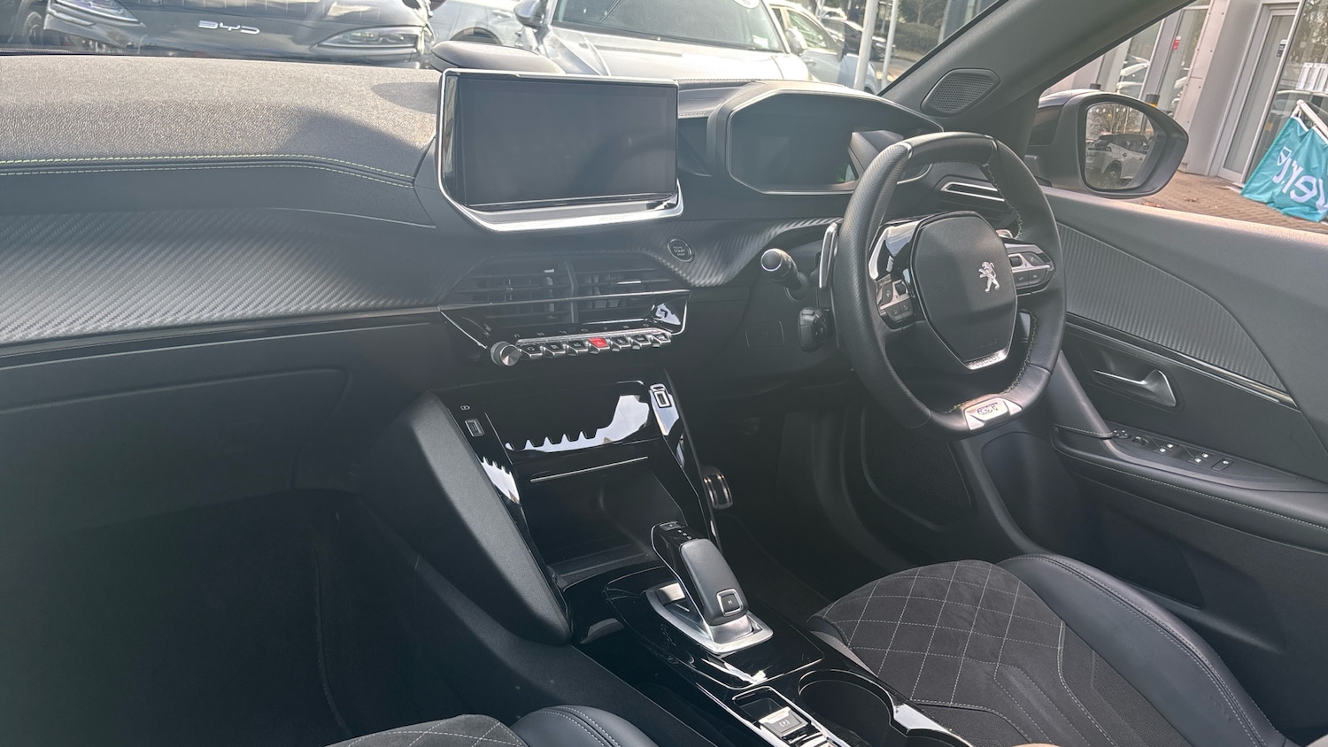 Used Peugeot 2008 2021 for sale - 77761721: Photo 9