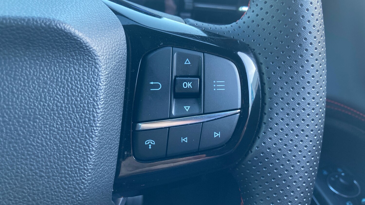 Used Ford Puma 2025 for sale - 77946012: Photo 23