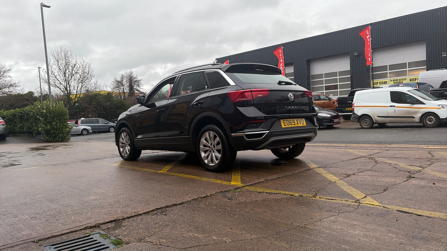 Used Volkswagen T-Roc 2019 for sale - 76979314: Photo 24