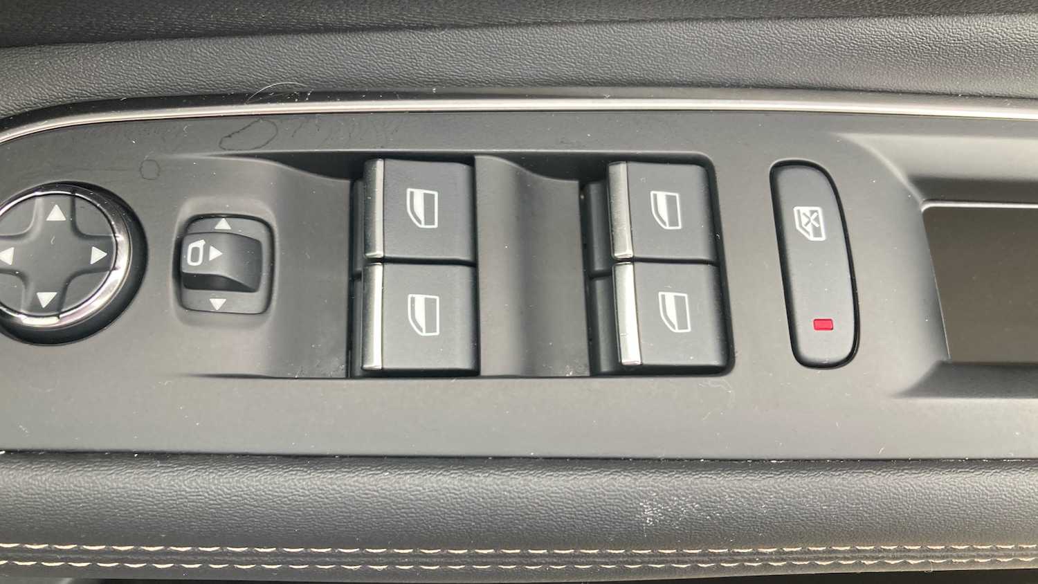 Used Peugeot 3008 2023 for sale - 78105460: Photo 26