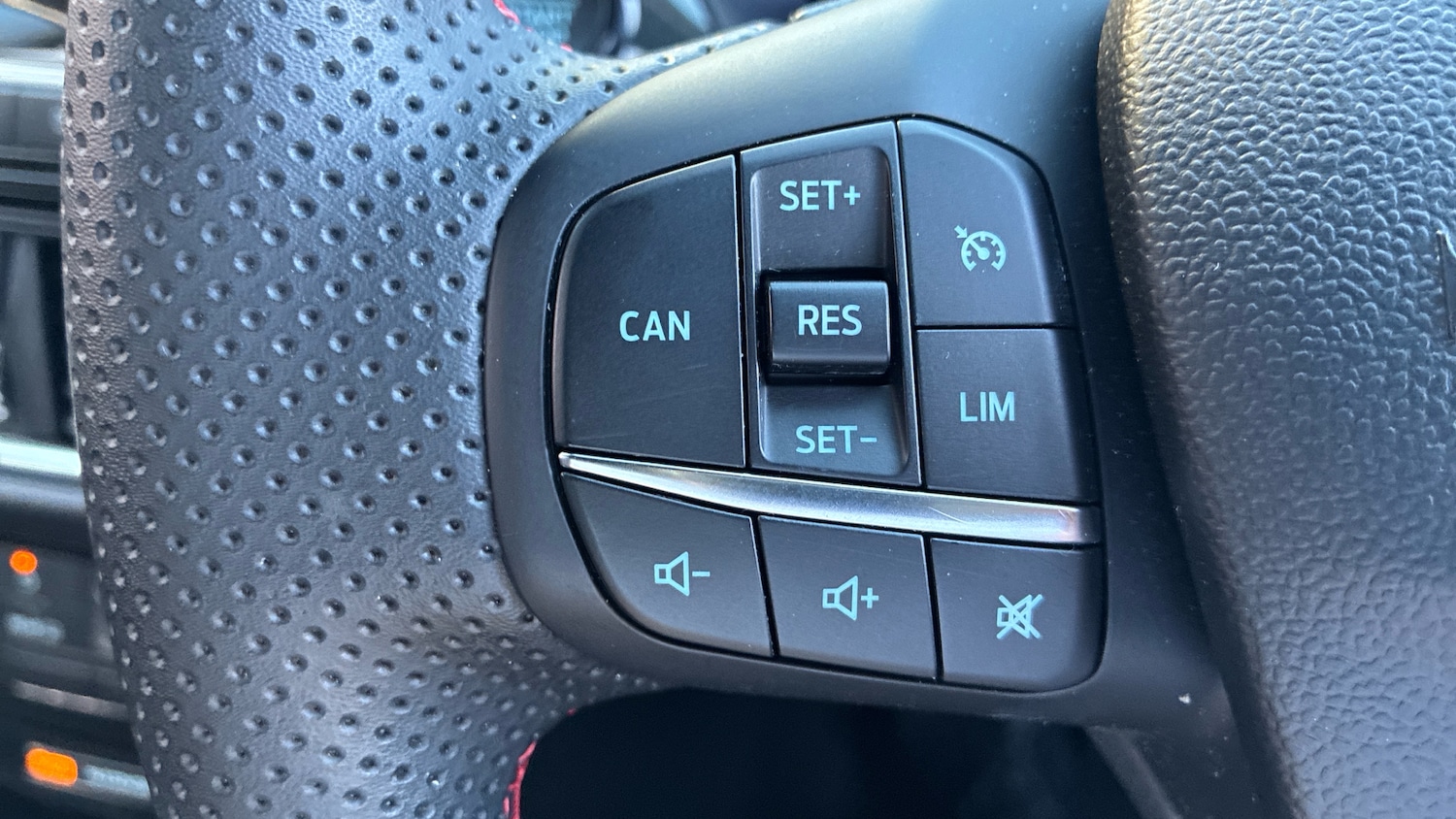 Used Ford Puma 2024 for sale - 76366943: Photo 29