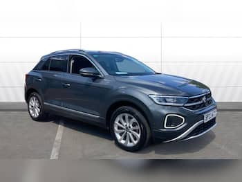 Used Volkswagen T-Roc 2023 for sale - 79403948: Photo