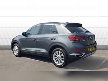 Used Volkswagen T-Roc 2023 for sale - 79403948: Photo