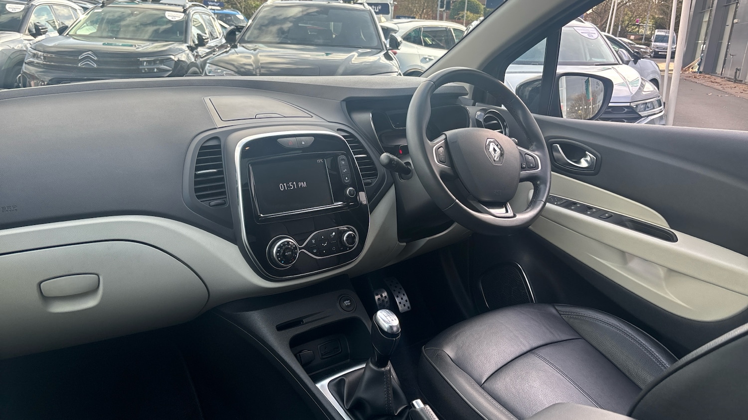 Used Renault Captur 2019 for sale - 77661939: Photo 9