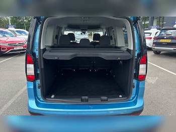 Used Ford Tourneo Connect 2023 for sale - 78817133: Photo