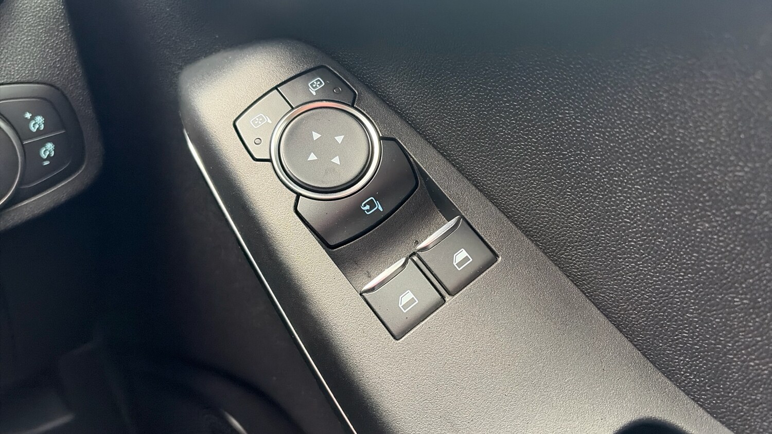 Used Ford Fiesta 2019 for sale - 76588965: Photo 36