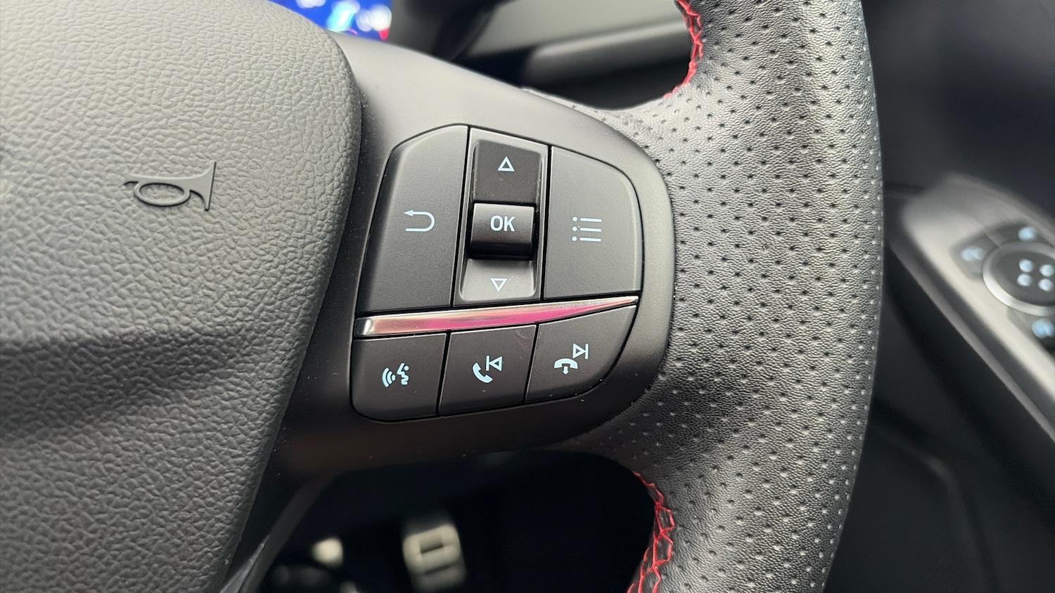 Used Ford Kuga 2023 for sale - 76366904: Photo 36
