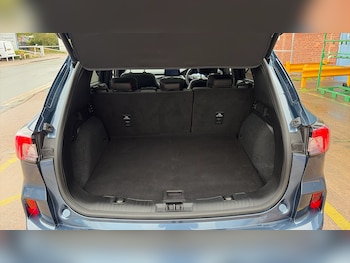 Used Ford Kuga 2023 for sale - 76366904: Photo