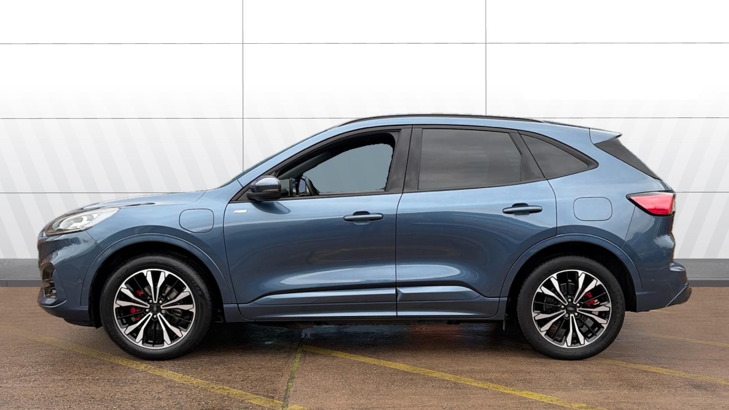 Used Ford Kuga 2023 for sale - 76366904: Photo 5