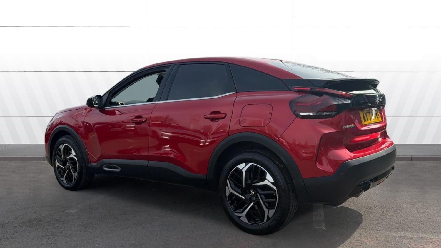 Used Citroen C4 2023 for sale - 77973888: Photo 2