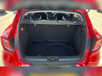 Used Renault Captur 2023 for sale - 79161612: Photo
