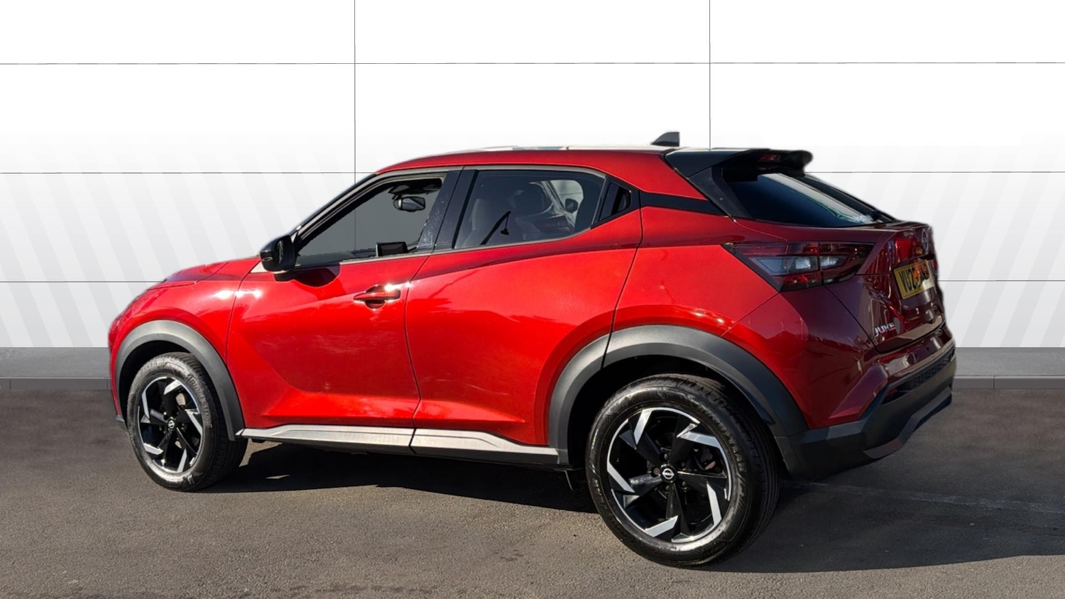 Used Nissan Juke 2023 for sale - 77933881: Photo 2