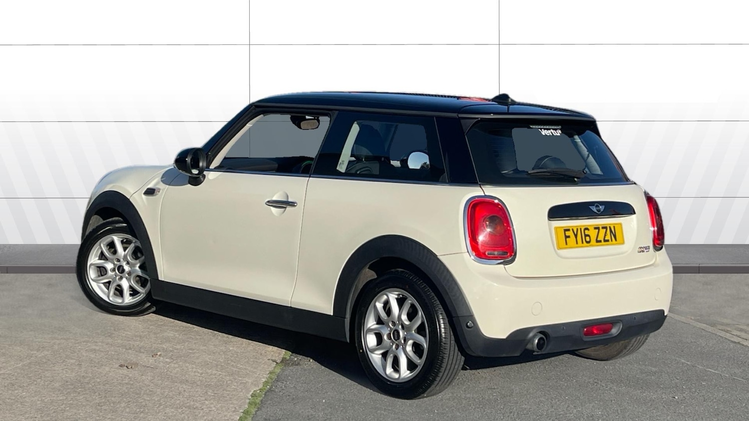 Used MINI Hatch 2016 for sale - 76611133: Photo 2