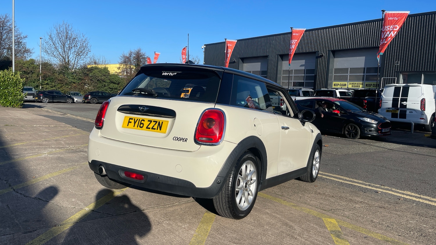 Used MINI Hatch 2016 for sale - 76611133: Photo 22