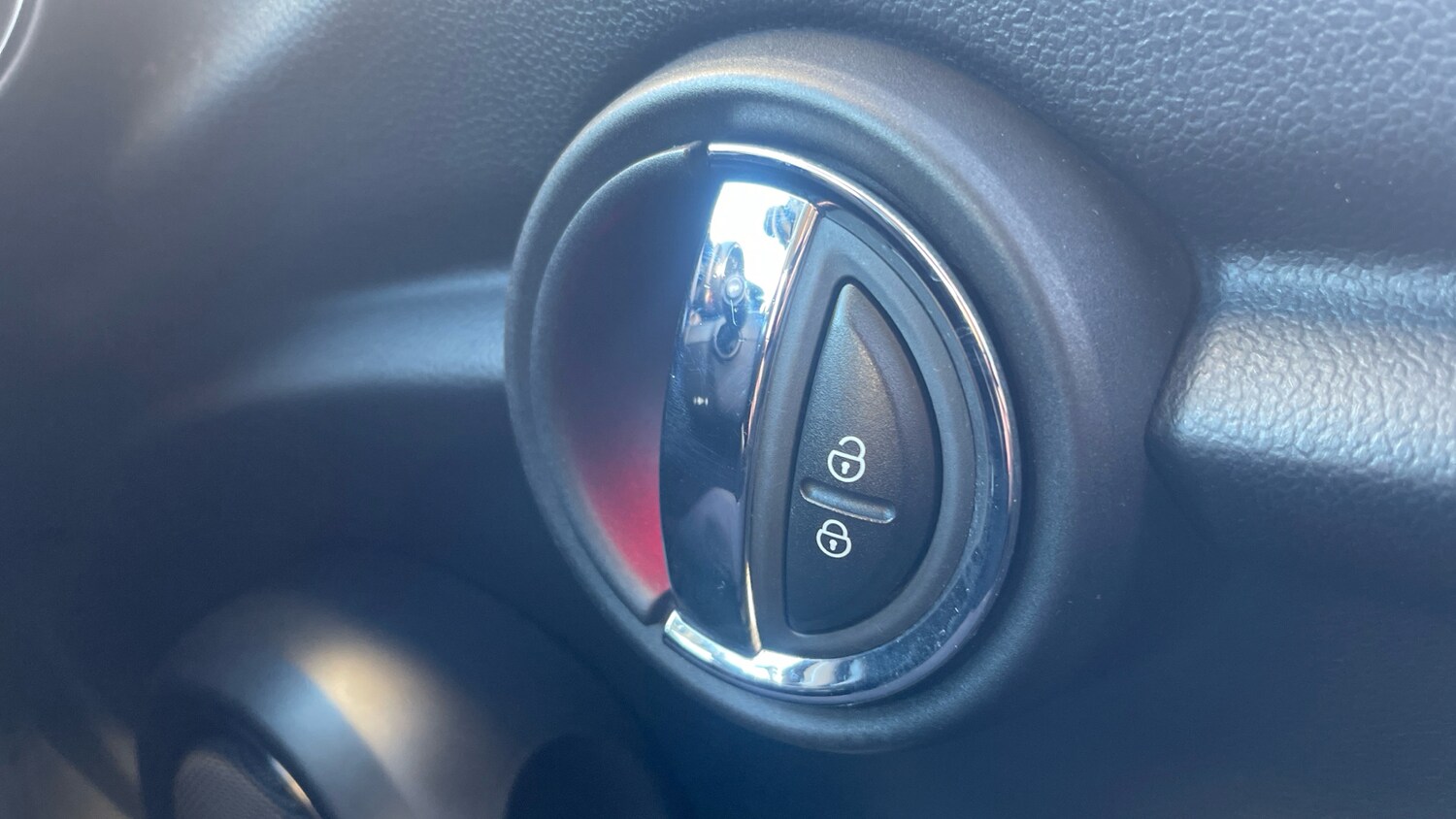 Used MINI Hatch 2016 for sale - 76611133: Photo 31